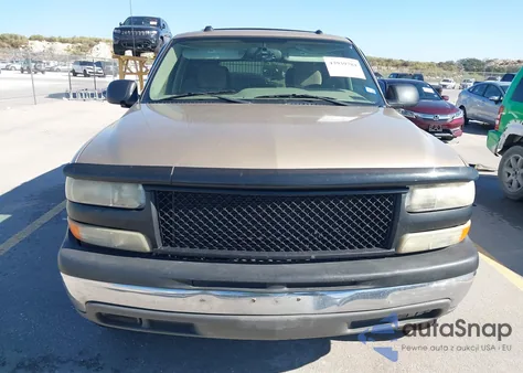 2005 Chevrolet Tahoe Ls из США, поврежденный, VIN 1GNEC13V75J157902